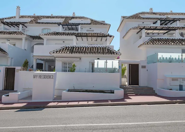 Apartamento Ivy Pool Nueva Andalucia Bbq